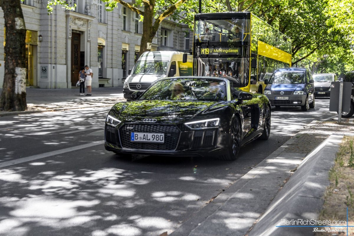 Audi R8 V10 Spyder (2016) spotted in Berlin — BerlinRichStreets